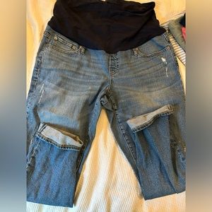 Maternity girlfriend jeans